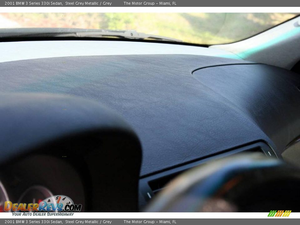 2001 BMW 3 Series 330i Sedan Steel Grey Metallic / Grey Photo #33