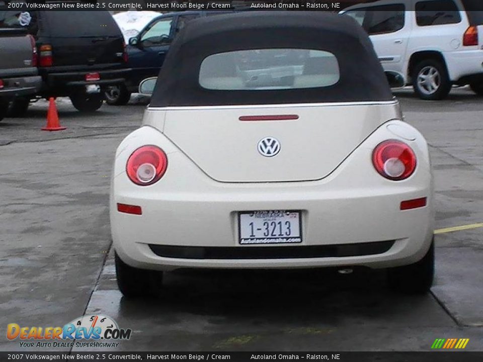 2007 Volkswagen New Beetle 2.5 Convertible Harvest Moon Beige / Cream Photo #8