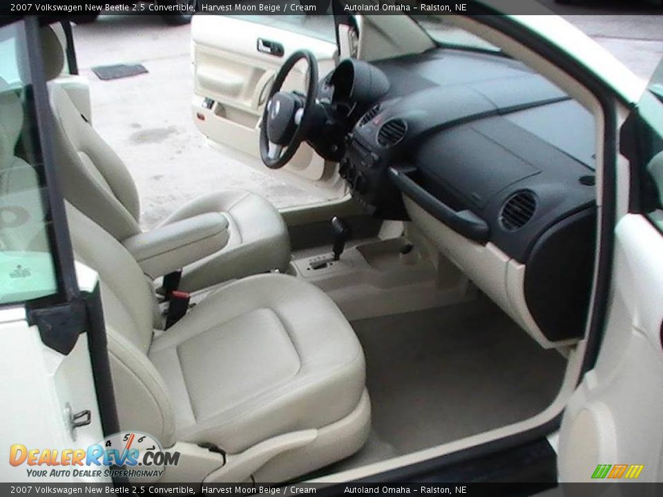 2007 Volkswagen New Beetle 2.5 Convertible Harvest Moon Beige / Cream Photo #14