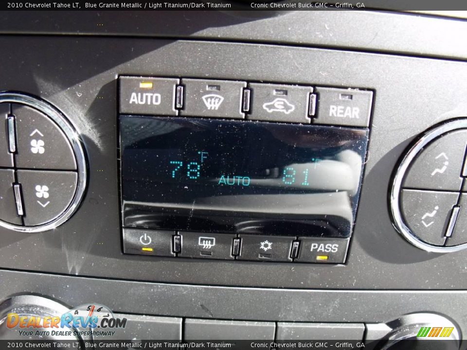 2010 Chevrolet Tahoe LT Blue Granite Metallic / Light Titanium/Dark Titanium Photo #19