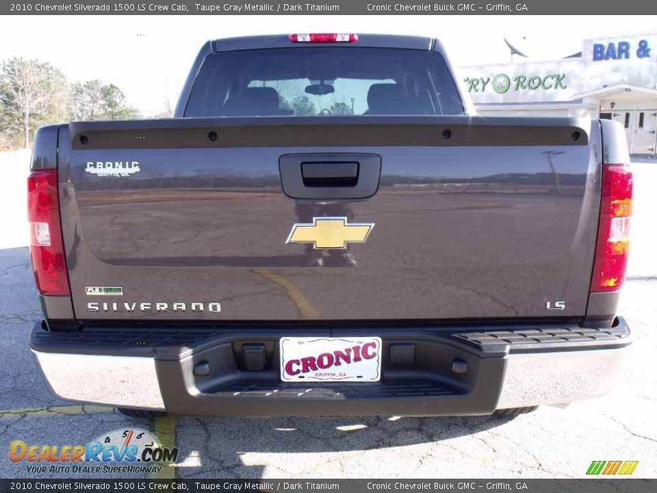 2010 Chevrolet Silverado 1500 LS Crew Cab Taupe Gray Metallic / Dark Titanium Photo #4