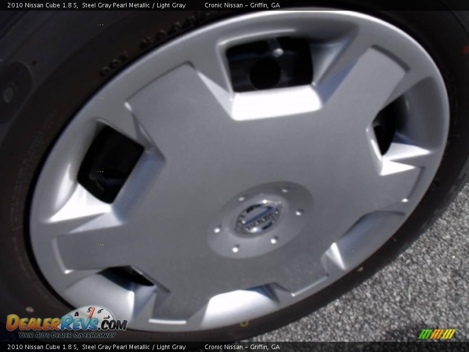 2010 Nissan Cube 1.8 S Steel Gray Pearl Metallic / Light Gray Photo #9