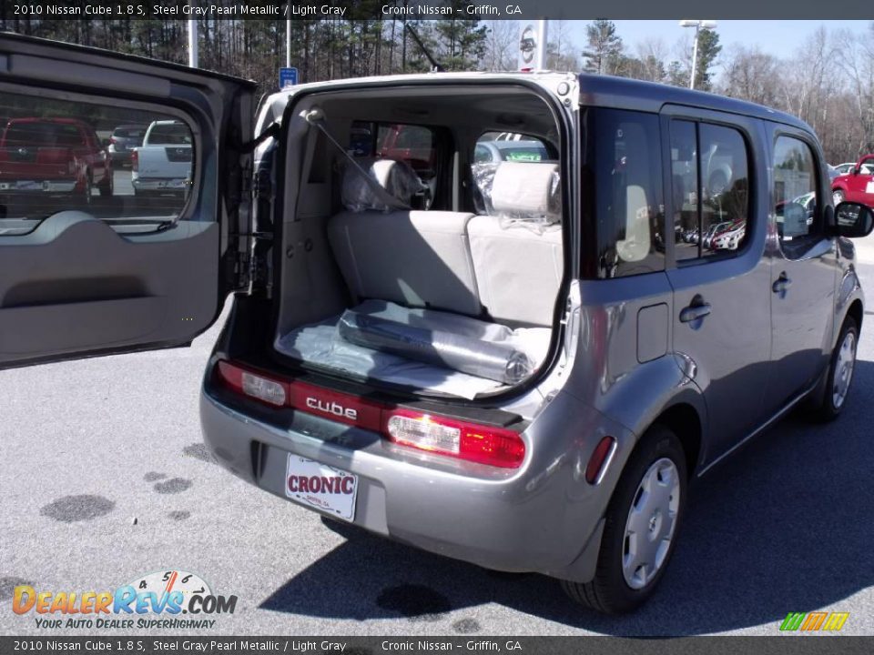 2010 Nissan Cube 1.8 S Steel Gray Pearl Metallic / Light Gray Photo #10