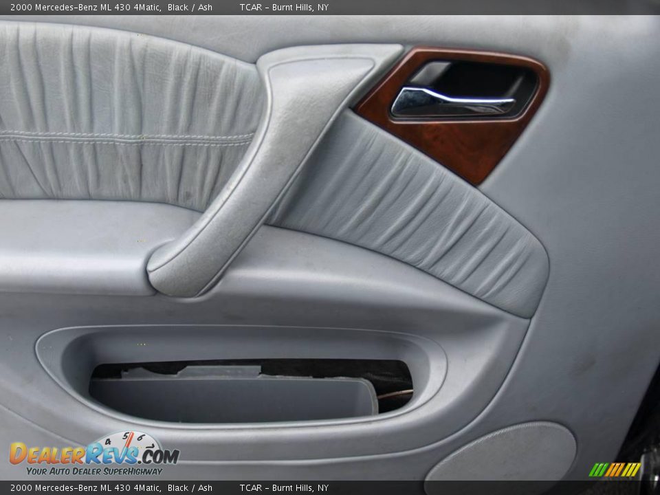 2000 Mercedes-Benz ML 430 4Matic Black / Ash Photo #12