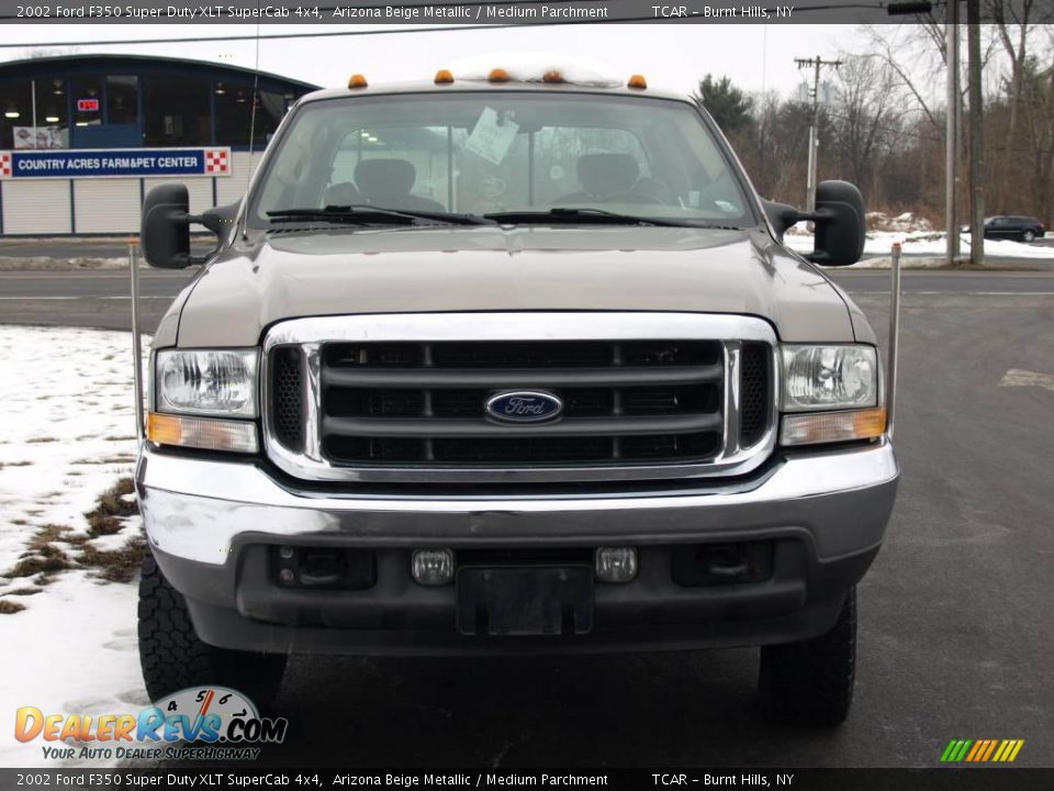 2002 Ford F350 Super Duty XLT SuperCab 4x4 Arizona Beige Metallic / Medium Parchment Photo #3