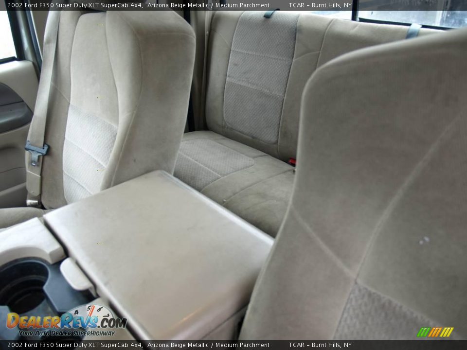 2002 Ford F350 Super Duty XLT SuperCab 4x4 Arizona Beige Metallic / Medium Parchment Photo #9