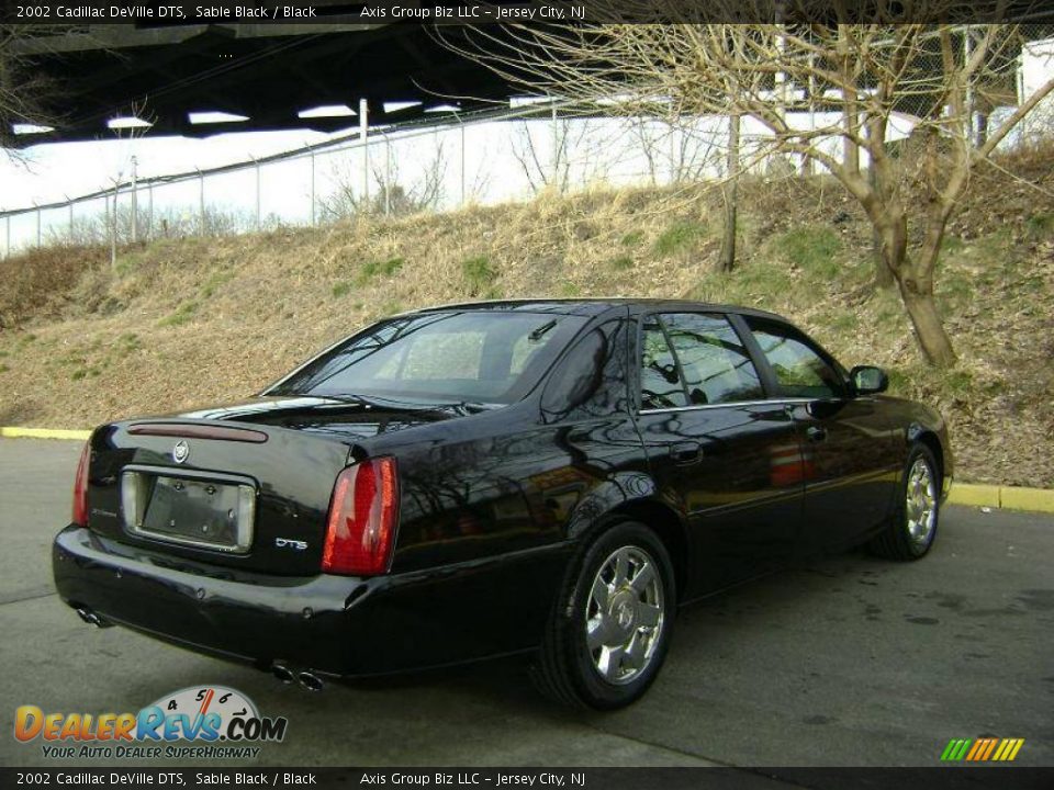 2002 Cadillac DeVille DTS Sable Black / Black Photo #10