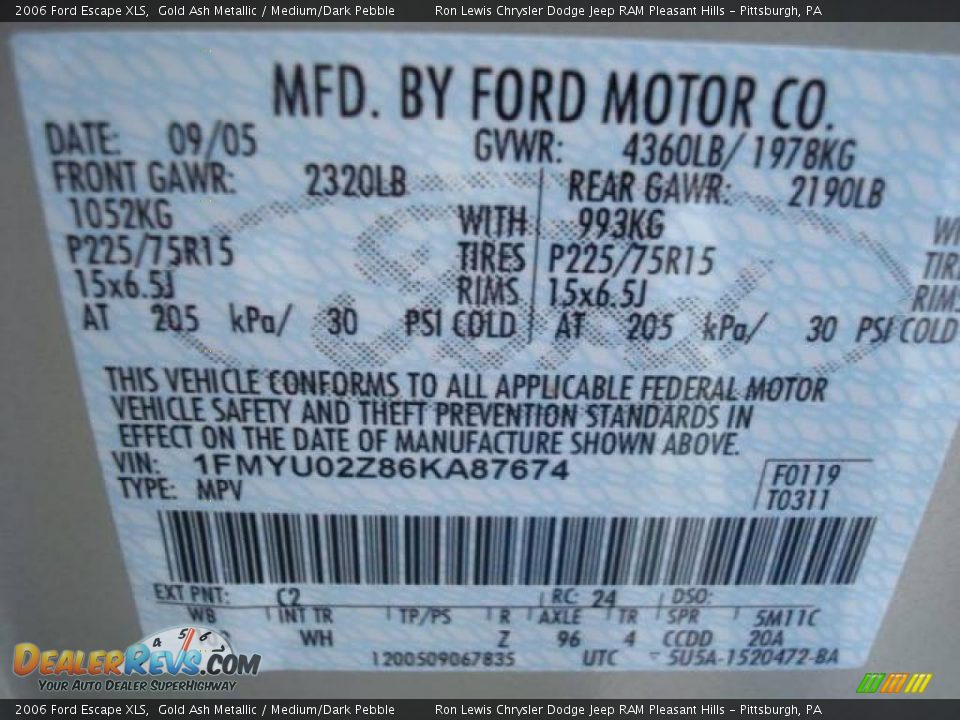 2006 Ford Escape XLS Gold Ash Metallic / Medium/Dark Pebble Photo #24