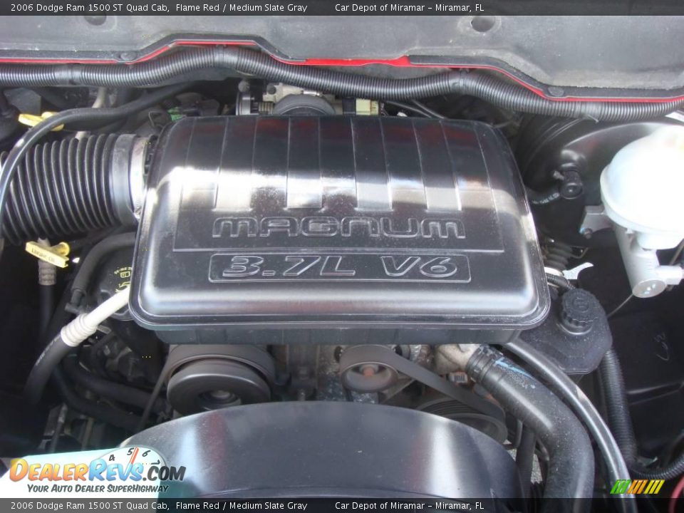 2006 Dodge Ram 1500 ST Quad Cab Flame Red / Medium Slate Gray Photo #16