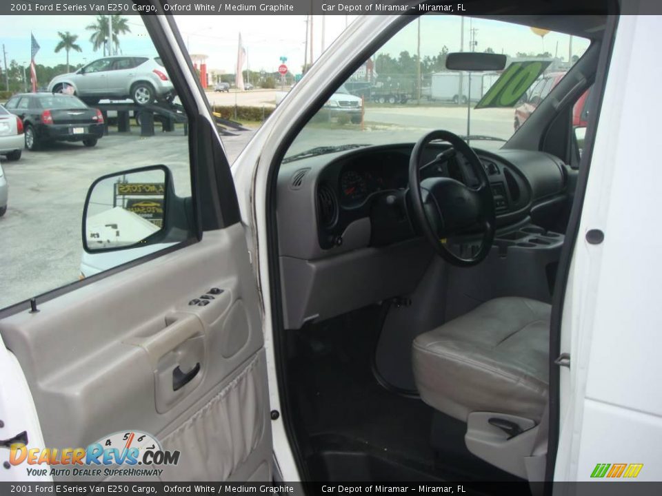 2001 Ford E Series Van E250 Cargo Oxford White / Medium Graphite Photo #9