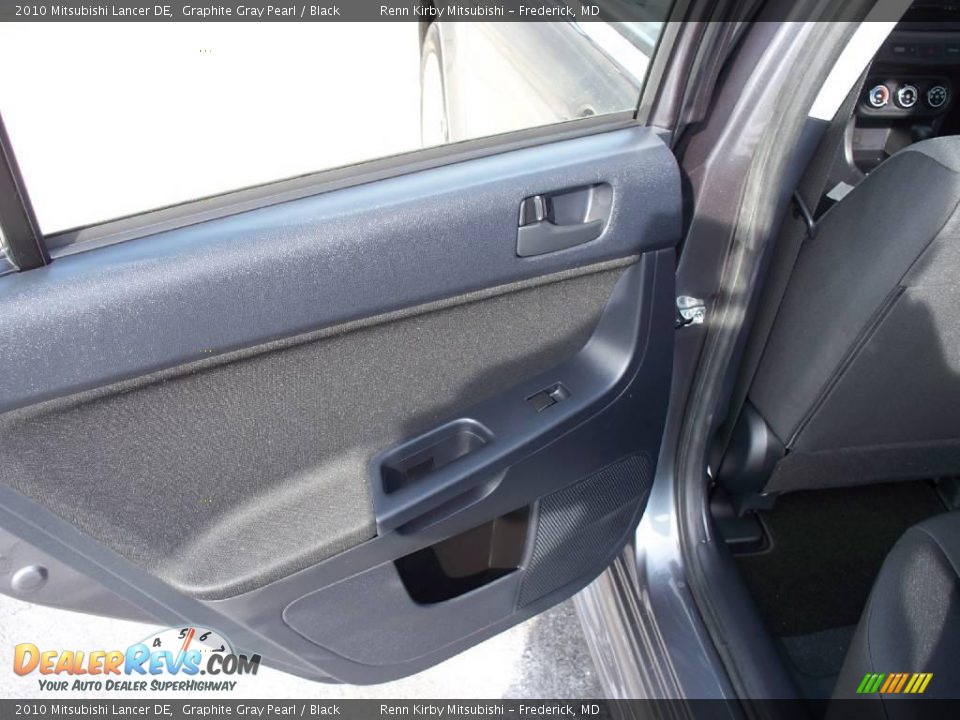 2010 Mitsubishi Lancer DE Graphite Gray Pearl / Black Photo #13