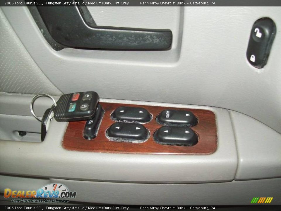 2006 Ford Taurus SEL Tungsten Grey Metallic / Medium/Dark Flint Grey Photo #5
