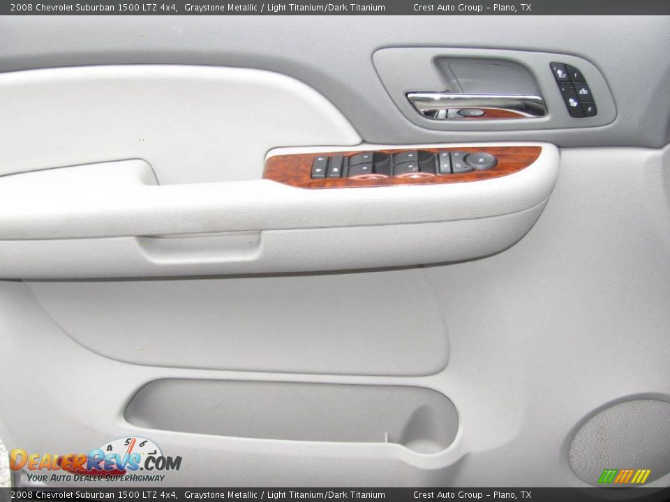 2008 Chevrolet Suburban 1500 LTZ 4x4 Graystone Metallic / Light Titanium/Dark Titanium Photo #11