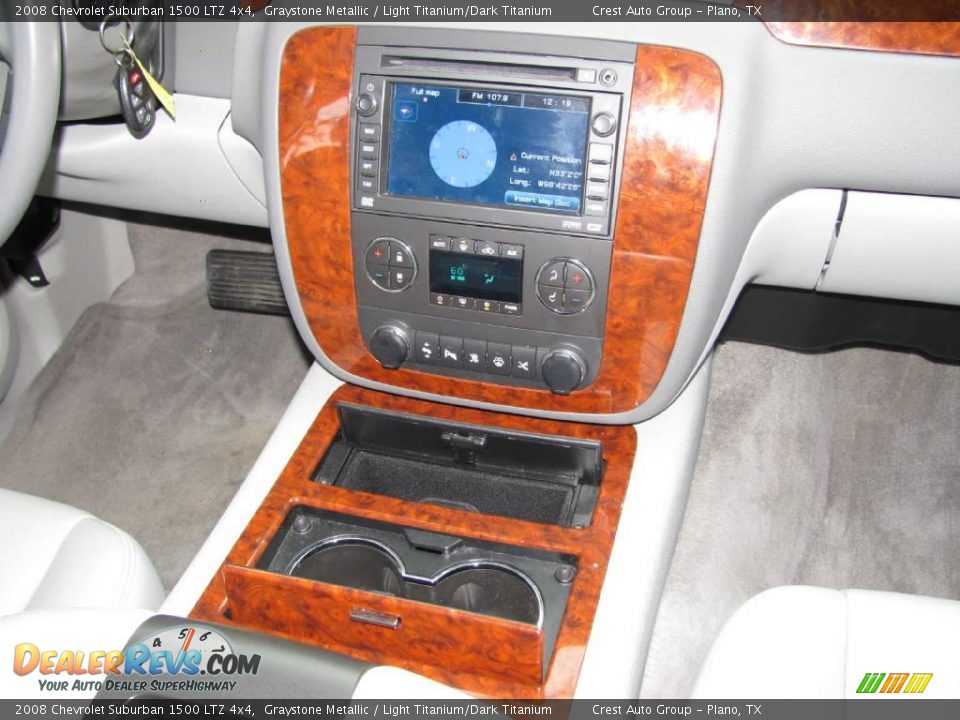 2008 Chevrolet Suburban 1500 LTZ 4x4 Graystone Metallic / Light Titanium/Dark Titanium Photo #14