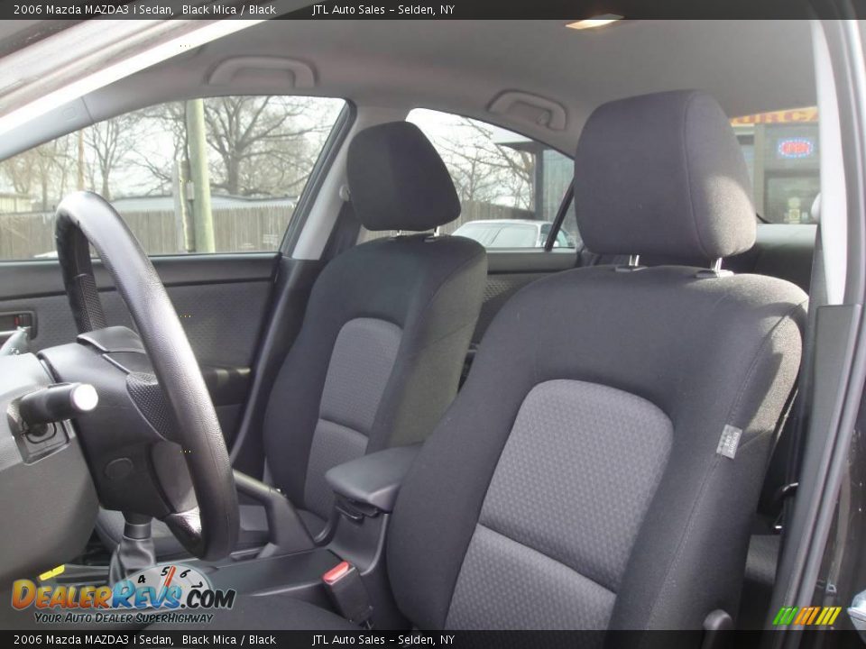 2006 Mazda MAZDA3 i Sedan Black Mica / Black Photo #10
