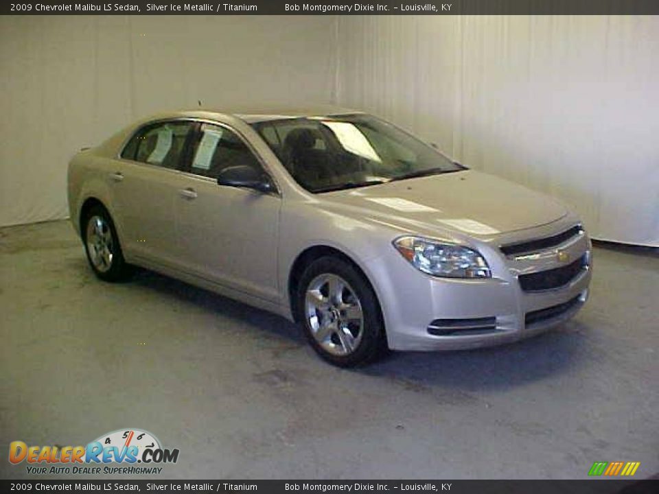2009 Chevrolet Malibu LS Sedan Silver Ice Metallic / Titanium Photo #1
