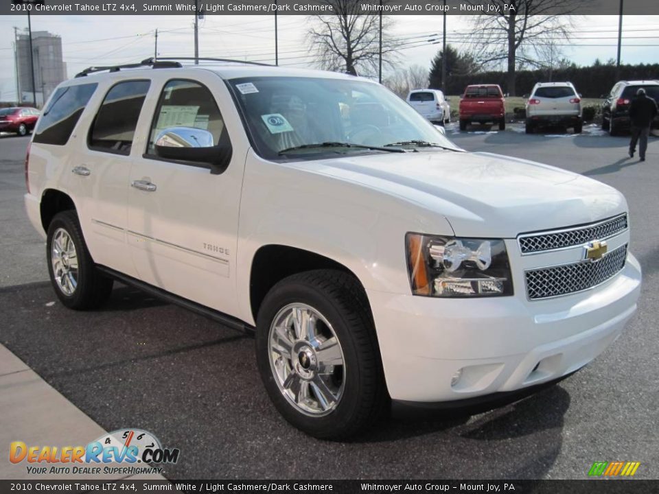 2010 Chevrolet Tahoe LTZ 4x4 Summit White / Light Cashmere/Dark Cashmere Photo #3