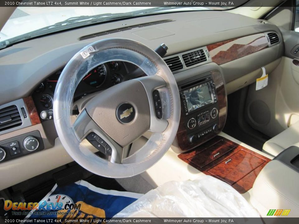 2010 Chevrolet Tahoe LTZ 4x4 Summit White / Light Cashmere/Dark Cashmere Photo #6