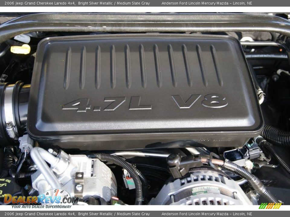 2006 Jeep Grand Cherokee Laredo 4x4 Bright Silver Metallic / Medium Slate Gray Photo #11
