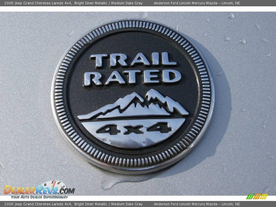 2006 Jeep Grand Cherokee Laredo 4x4 Bright Silver Metallic / Medium Slate Gray Photo #19