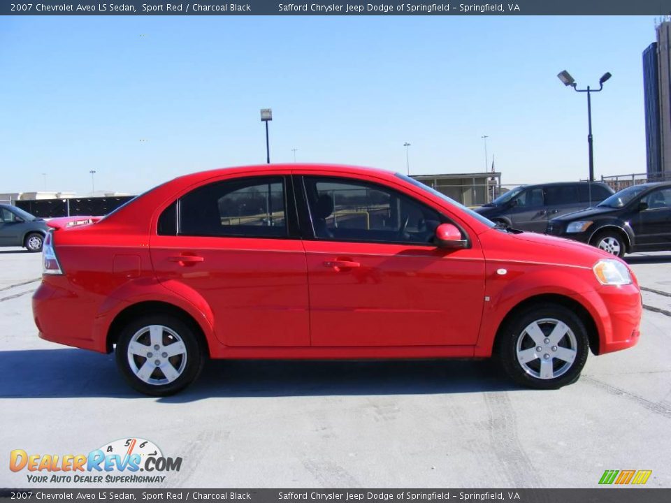 2007 Chevrolet Aveo LS Sedan Sport Red / Charcoal Black Photo #4