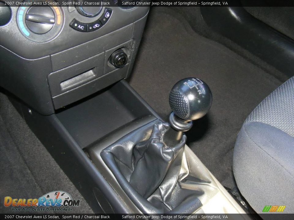 2007 Chevrolet Aveo LS Sedan Sport Red / Charcoal Black Photo #26