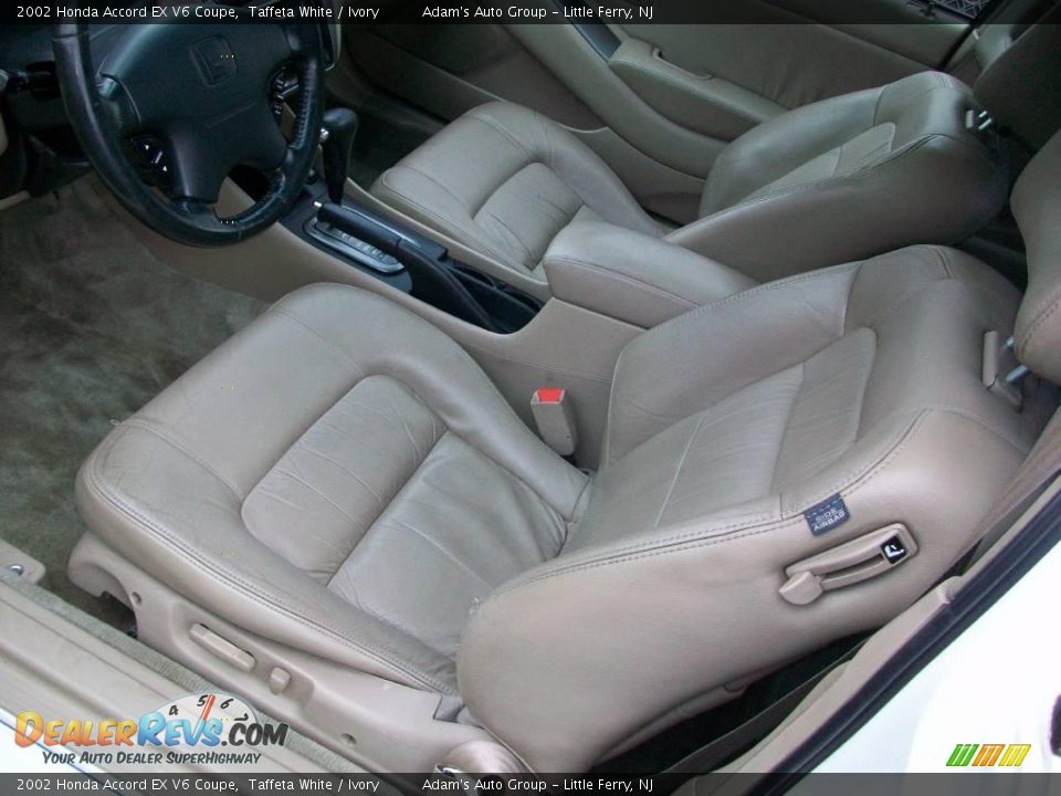 2002 Honda Accord EX V6 Coupe Taffeta White / Ivory Photo #10