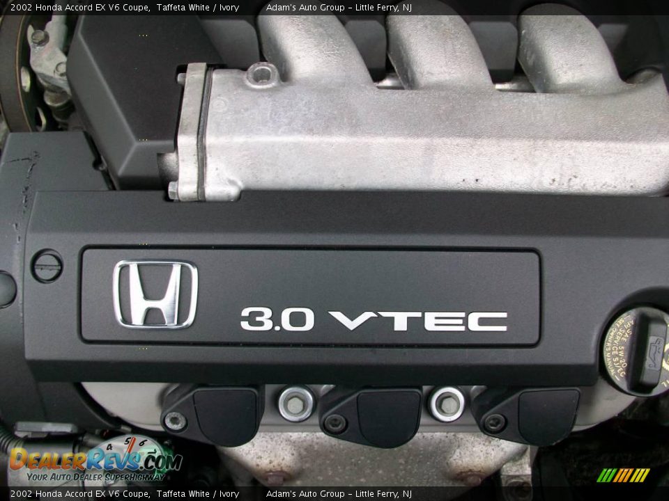 2002 Honda Accord EX V6 Coupe Taffeta White / Ivory Photo #32