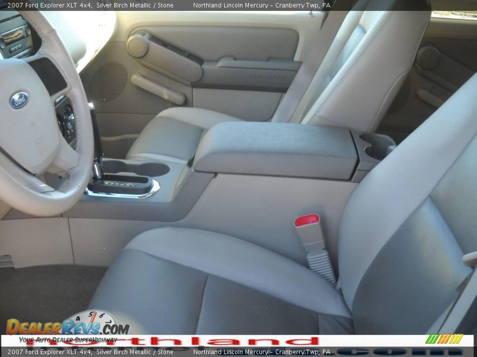 2007 Ford Explorer XLT 4x4 Silver Birch Metallic / Stone Photo #8