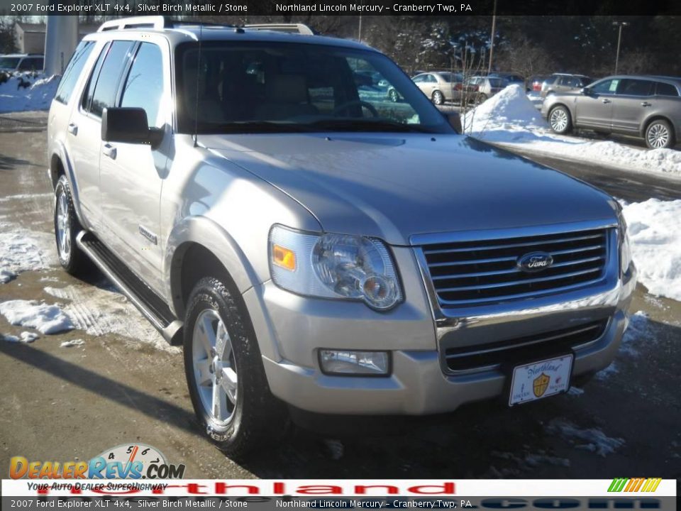 2007 Ford Explorer XLT 4x4 Silver Birch Metallic / Stone Photo #15