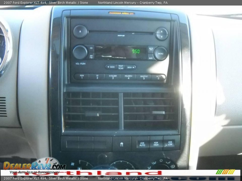 2007 Ford Explorer XLT 4x4 Silver Birch Metallic / Stone Photo #17
