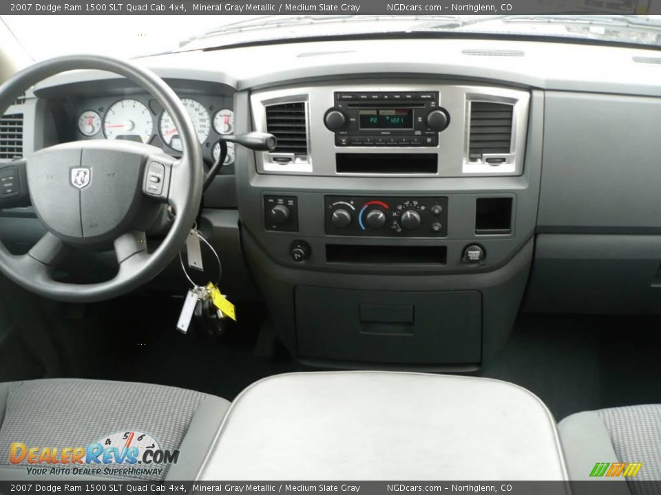 2007 Dodge Ram 1500 SLT Quad Cab 4x4 Mineral Gray Metallic / Medium Slate Gray Photo #15