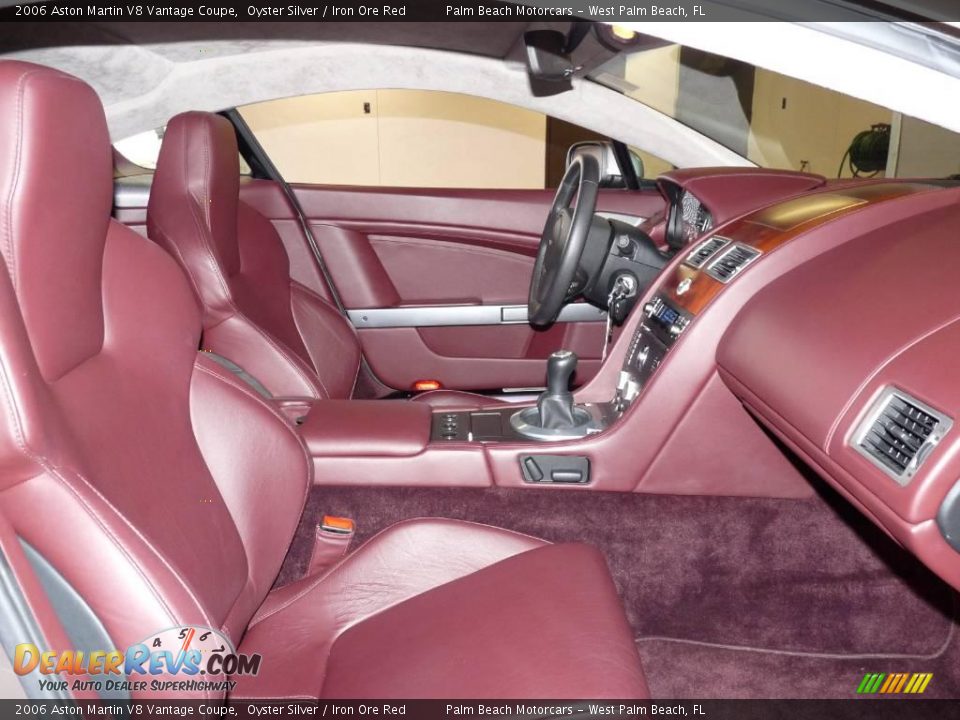 2006 Aston Martin V8 Vantage Coupe Oyster Silver / Iron Ore Red Photo #20