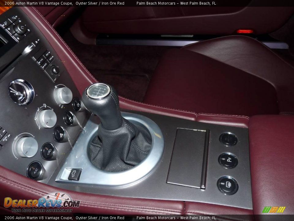 2006 Aston Martin V8 Vantage Coupe Oyster Silver / Iron Ore Red Photo #26