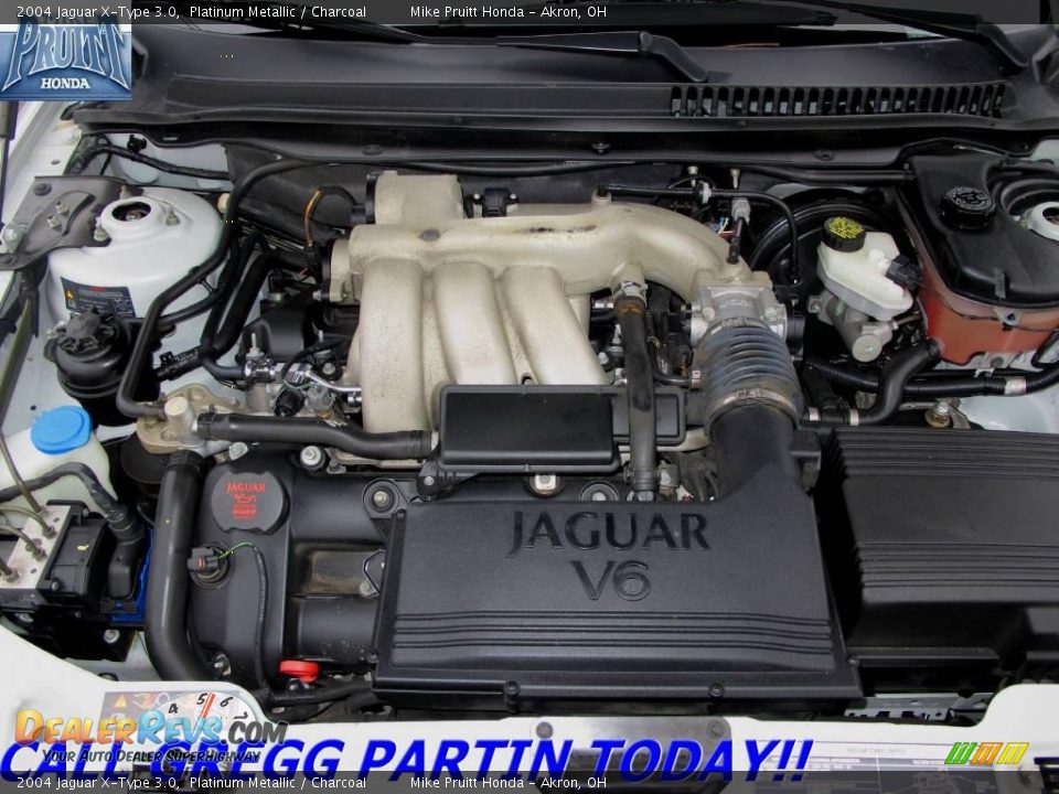 2004 Jaguar X-Type 3.0 Platinum Metallic / Charcoal Photo #25