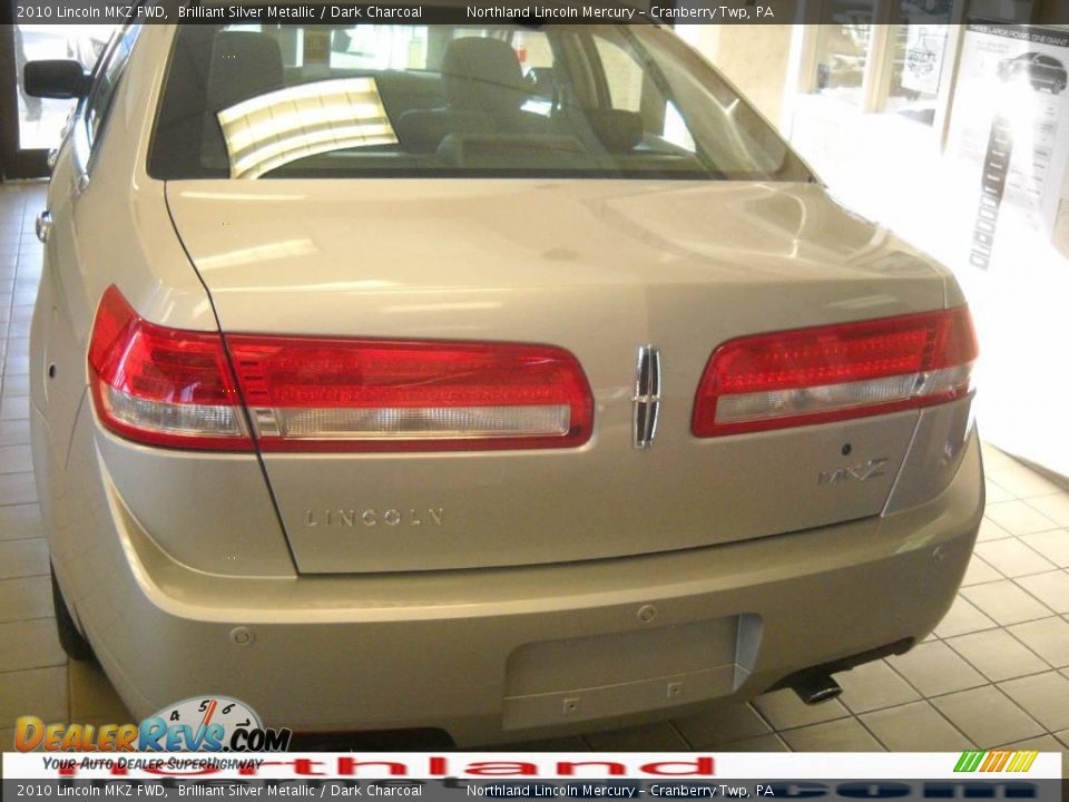 2010 Lincoln MKZ FWD Brilliant Silver Metallic / Dark Charcoal Photo #3