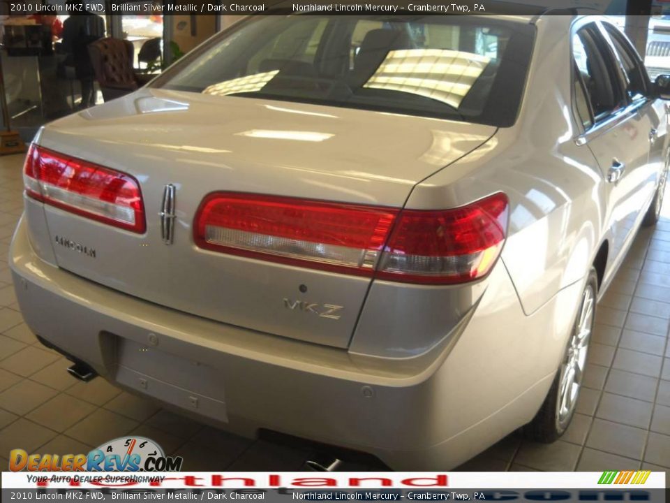 2010 Lincoln MKZ FWD Brilliant Silver Metallic / Dark Charcoal Photo #4