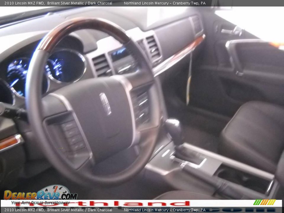 2010 Lincoln MKZ FWD Brilliant Silver Metallic / Dark Charcoal Photo #10