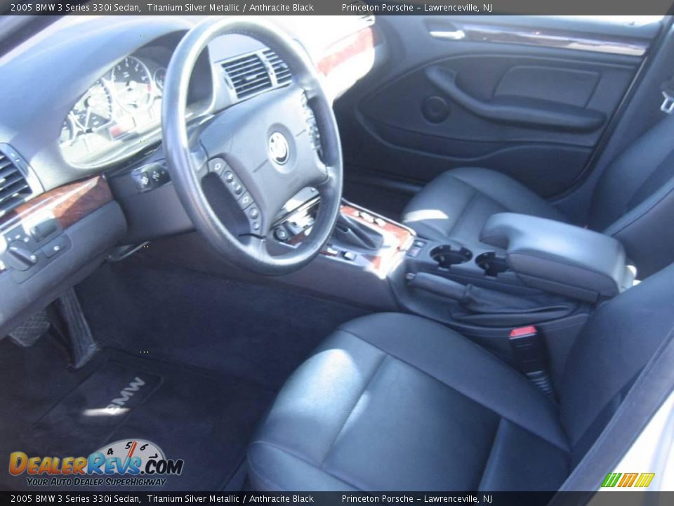2005 BMW 3 Series 330i Sedan Titanium Silver Metallic / Anthracite Black Photo #20