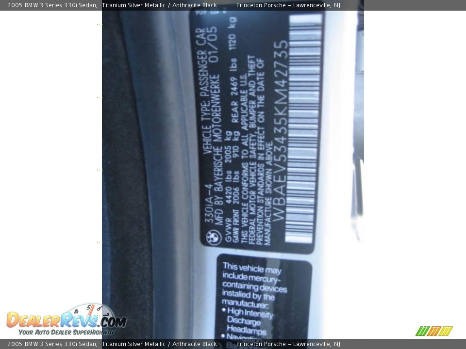 2005 BMW 3 Series 330i Sedan Titanium Silver Metallic / Anthracite Black Photo #36