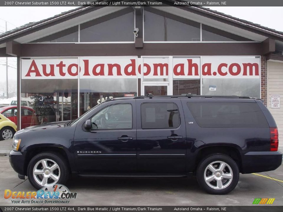 2007 Chevrolet Suburban 1500 LTZ 4x4 Dark Blue Metallic / Light Titanium/Dark Titanium Photo #1