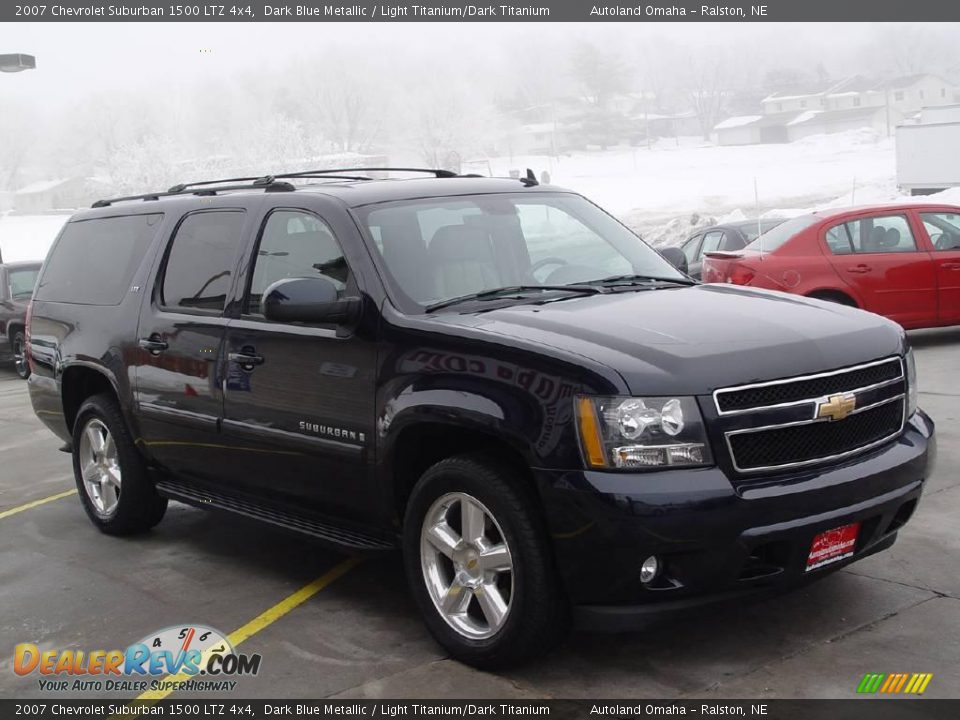 2007 Chevrolet Suburban 1500 LTZ 4x4 Dark Blue Metallic / Light Titanium/Dark Titanium Photo #2