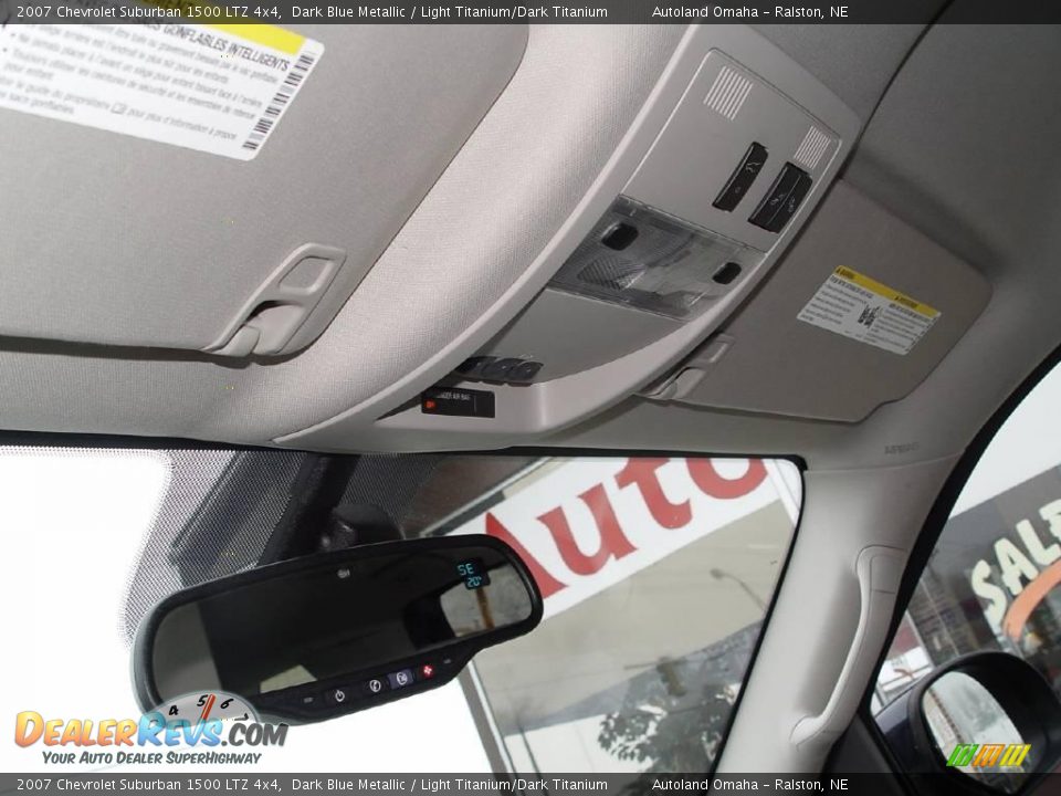 2007 Chevrolet Suburban 1500 LTZ 4x4 Dark Blue Metallic / Light Titanium/Dark Titanium Photo #15