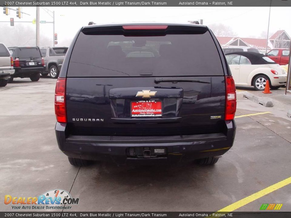 2007 Chevrolet Suburban 1500 LTZ 4x4 Dark Blue Metallic / Light Titanium/Dark Titanium Photo #26