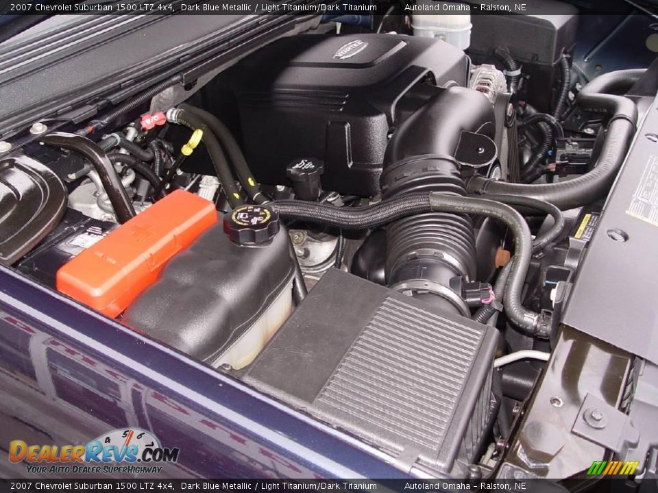 2007 Chevrolet Suburban 1500 LTZ 4x4 Dark Blue Metallic / Light Titanium/Dark Titanium Photo #30