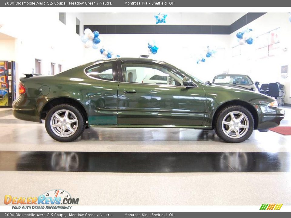2000 Oldsmobile Alero GLS Coupe Meadow Green / Neutral Photo #8