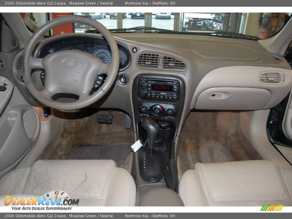 2000 Oldsmobile Alero GLS Coupe Meadow Green / Neutral Photo #12