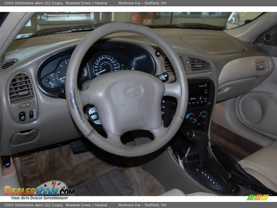 2000 Oldsmobile Alero GLS Coupe Meadow Green / Neutral Photo #13