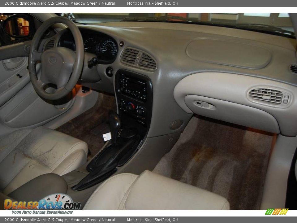 2000 Oldsmobile Alero GLS Coupe Meadow Green / Neutral Photo #14