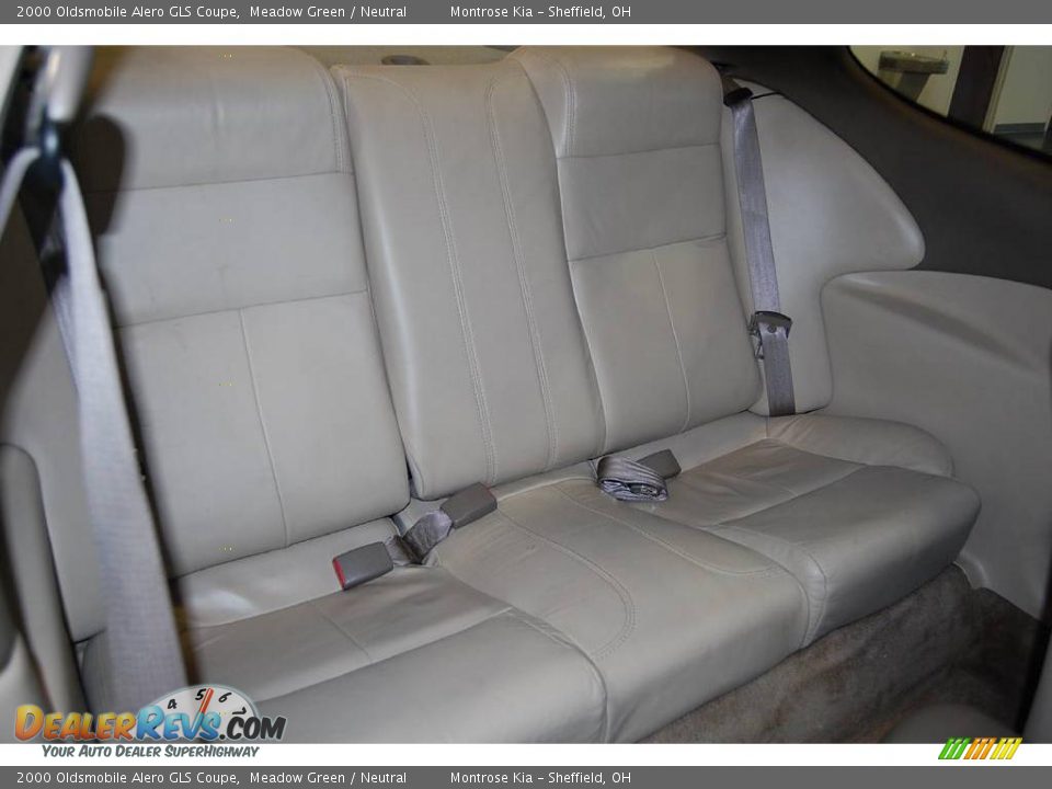 2000 Oldsmobile Alero GLS Coupe Meadow Green / Neutral Photo #18
